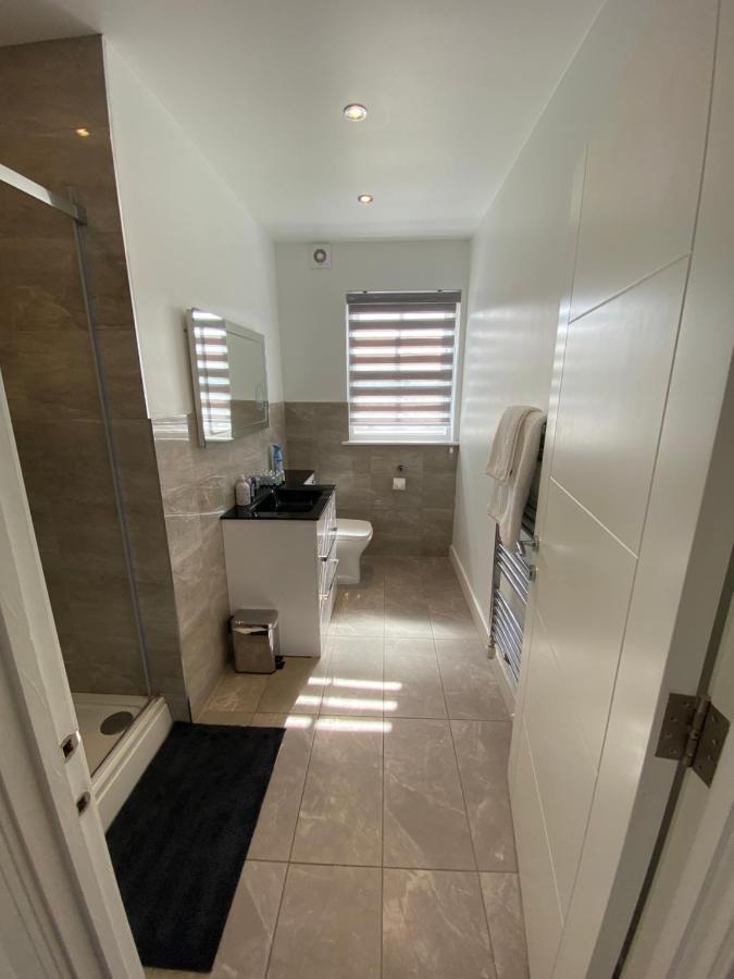 Apartment No 8 - Stay In Style In The Heart Of The Cathedral City. Труро Екстер'єр фото